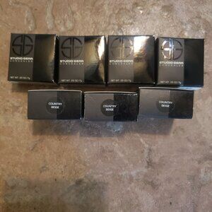 Studio Gear Concealer Country Beige .25 oz 7g New in Box Premium Quality Set of